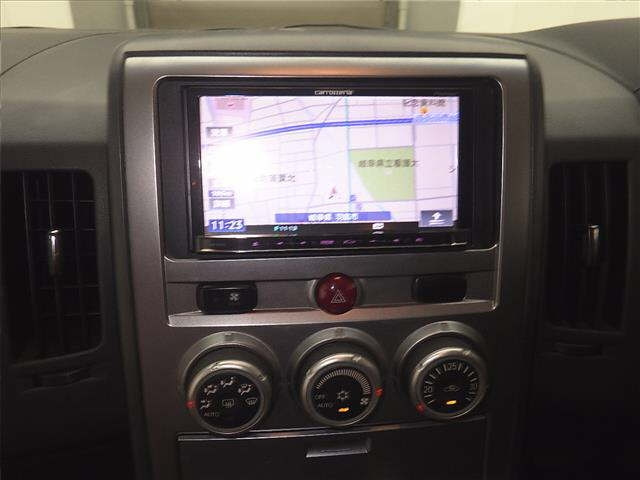 MITSUBISHI DELICA D5 2011
