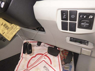 TOYOTA PRIUS 2012