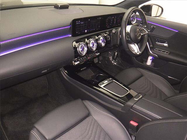 MERCEDES BENZ A CLASS 2023