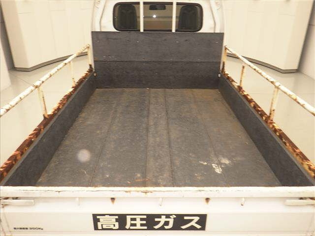 NISSAN CLIPPER TRUCK 2018