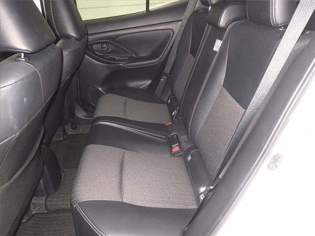 TOYOTA YARIS CROSS 2023