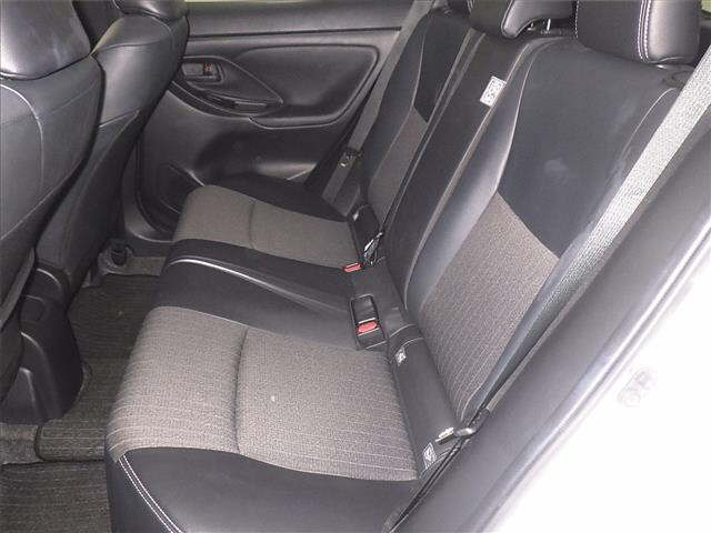 TOYOTA YARIS CROSS 2023