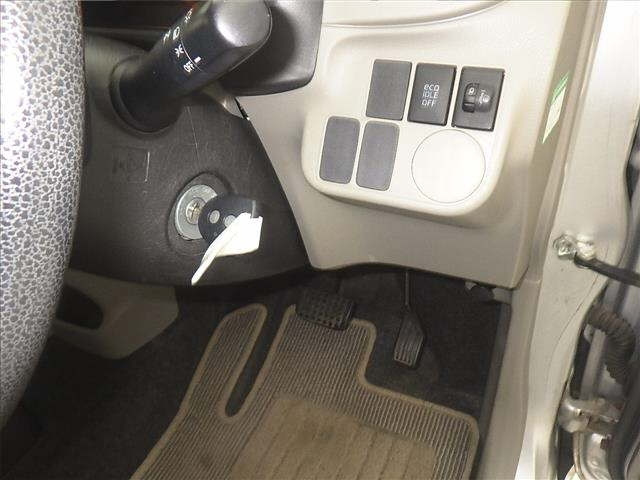 DAIHATSU MIRA E S 2014