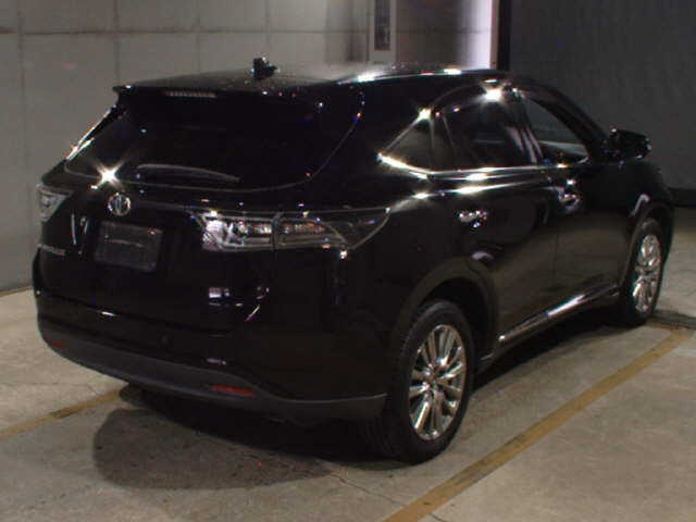 TOYOTA HARRIER 2017
