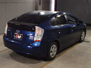 TOYOTA PRIUS 2011