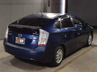TOYOTA PRIUS 2011