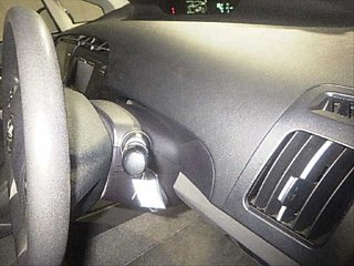 TOYOTA PRIUS 2011