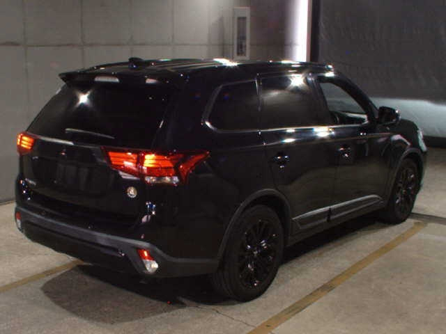 MITSUBISHI OUTLANDER 2019
