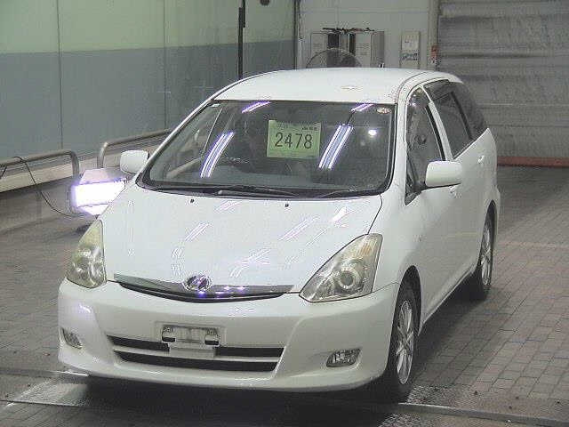 TOYOTA WISH 2008