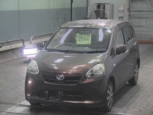 DAIHATSU MIRA E S 2012