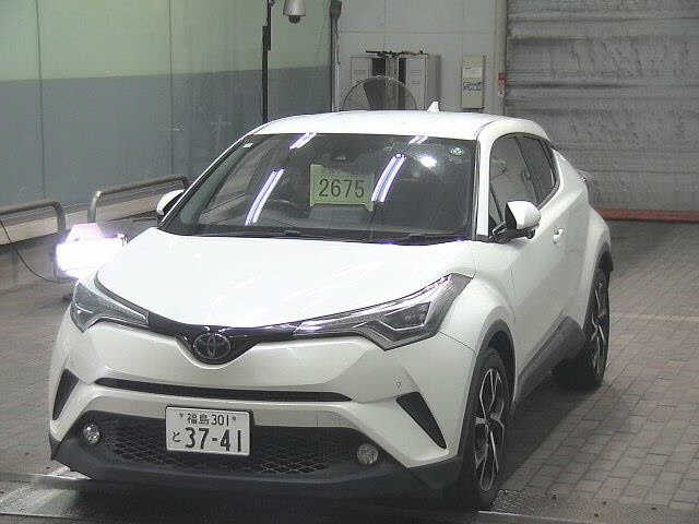 TOYOTA C-HR 2016