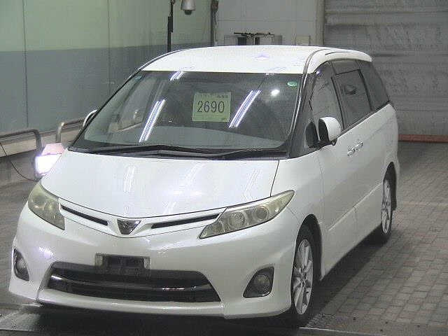 TOYOTA ESTIMA 2010