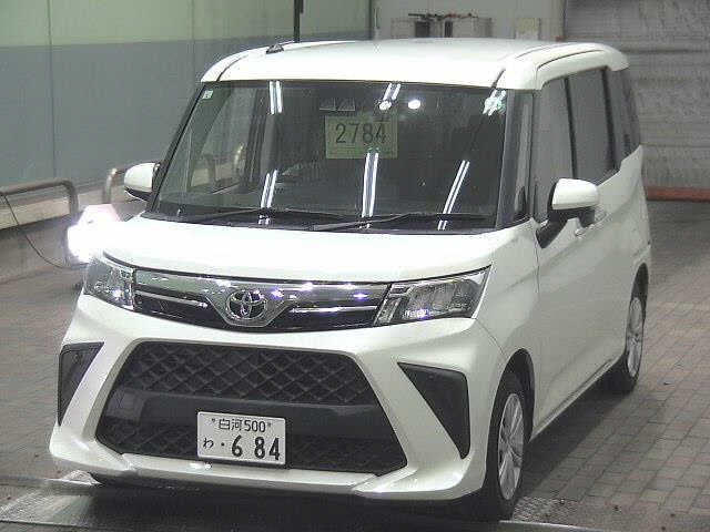 TOYOTA ROOMY 2022