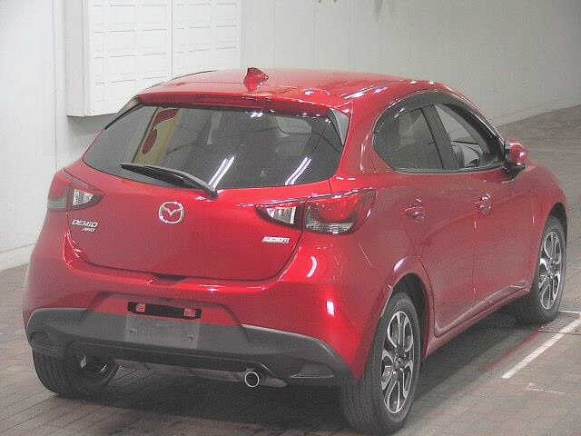 MAZDA DEMIO 2016