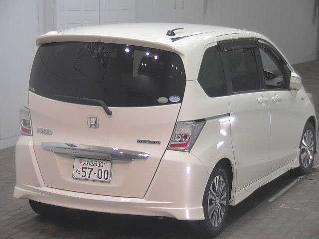 HONDA FREED 2012