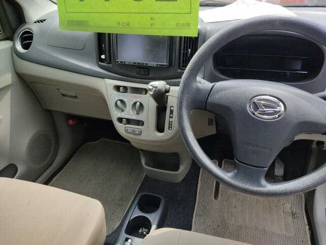 DAIHATSU MIRA E S 2012