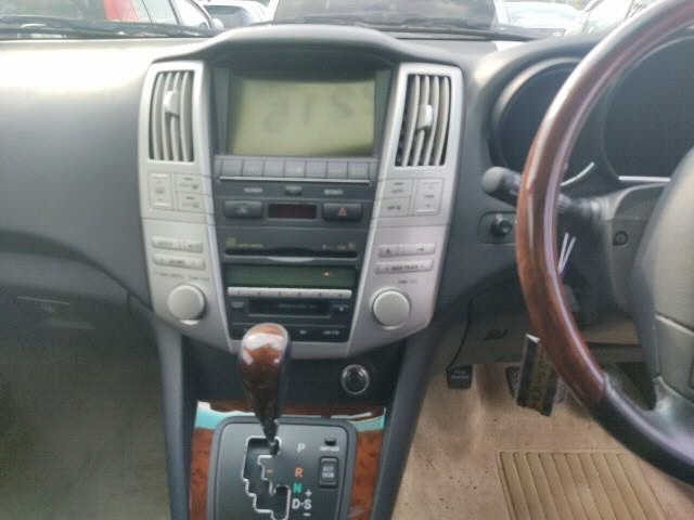 TOYOTA HARRIER 2012