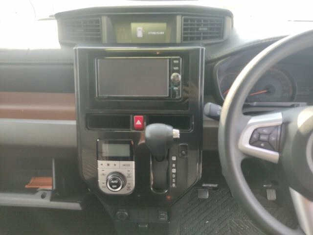 TOYOTA ROOMY 2016