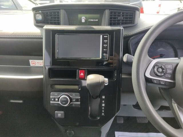 TOYOTA ROOMY 2022