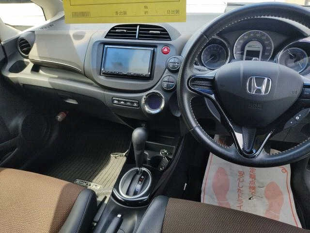 HONDA FIT SHUTTLE 2012