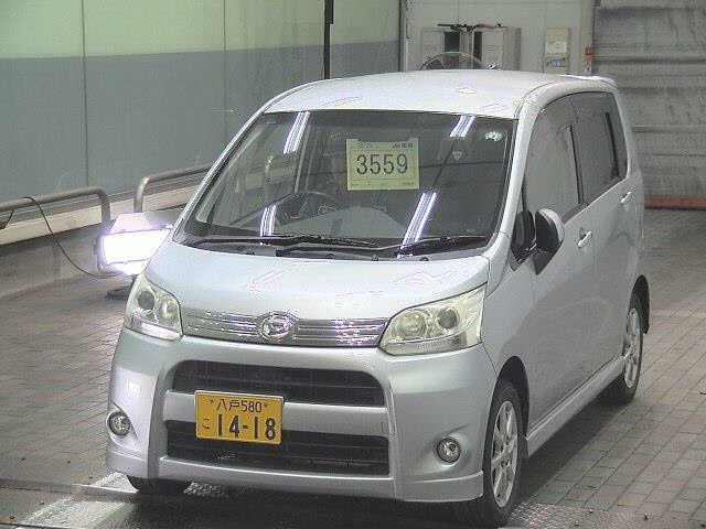 DAIHATSU MOVE 2011