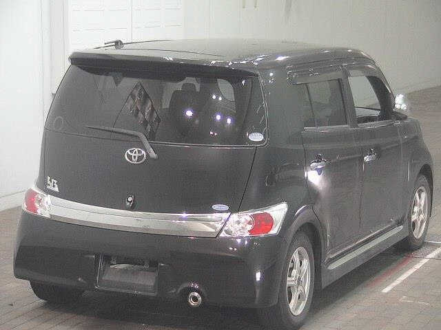 TOYOTA BB 2014
