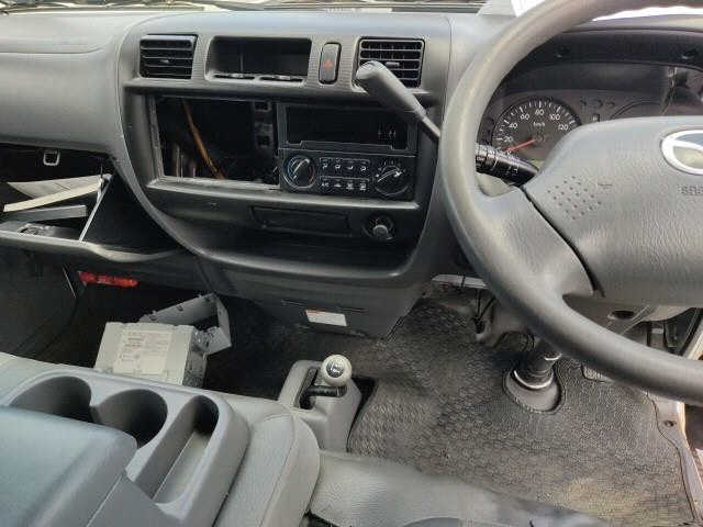 MAZDA BONGO VAN 2015