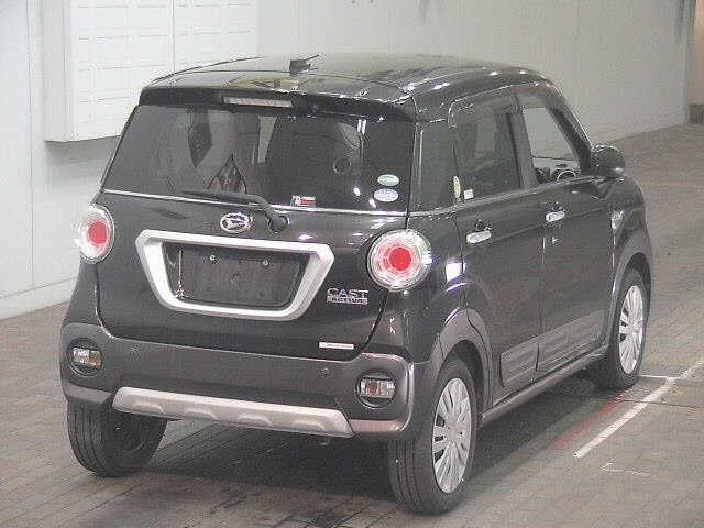 DAIHATSU CAST 2016