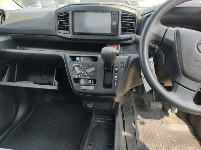 DAIHATSU MIRA E S 2017