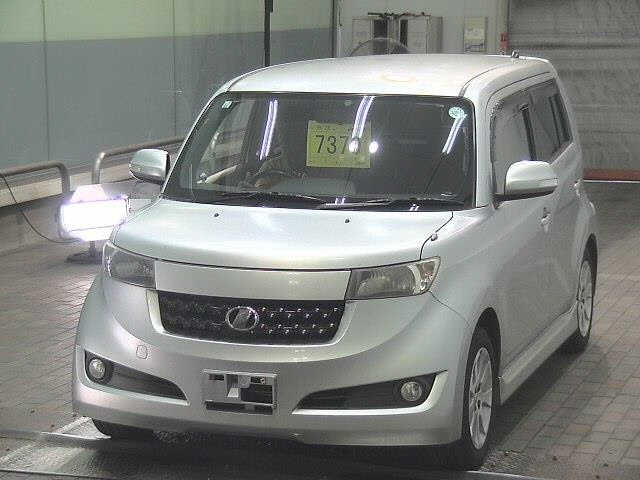 TOYOTA BB 2009