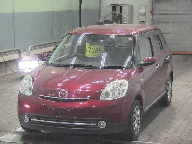 MAZDA VERISA 2011