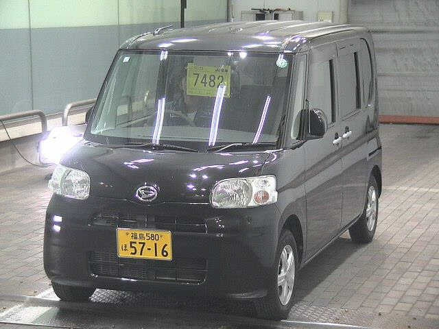 DAIHATSU TANTO 2013