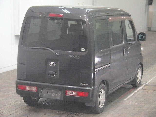 DAIHATSU HIJET VAN 2010