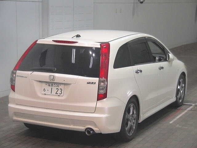 HONDA STREAM 2009