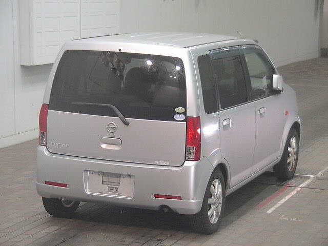 NISSAN OTTI 2011