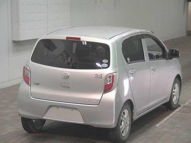 DAIHATSU MIRA E S 2012
