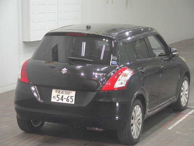 SUZUKI SWIFT 2011