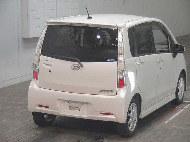 DAIHATSU MOVE 2012