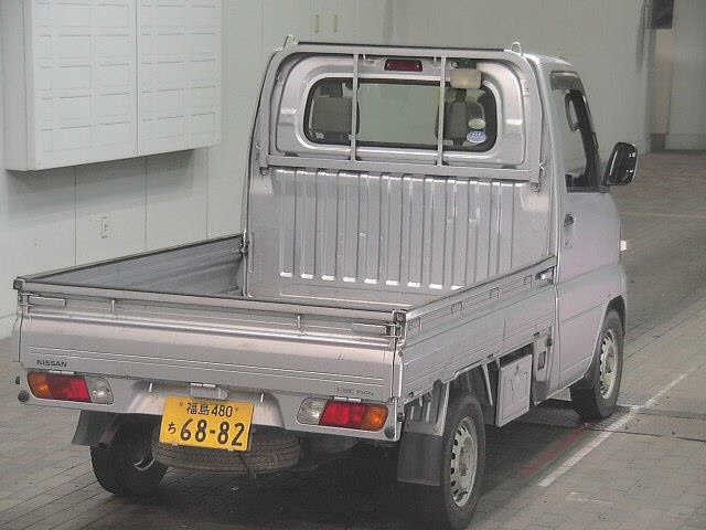 NISSAN CLIPPER TRUCK 2011