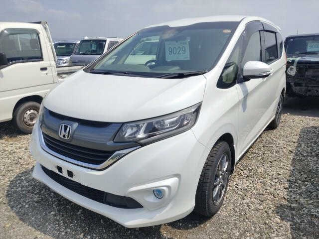 HONDA FREED 2019