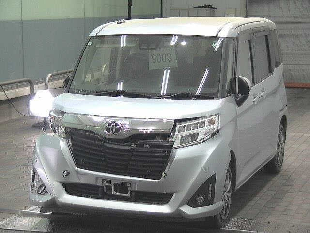 TOYOTA ROOMY 2019