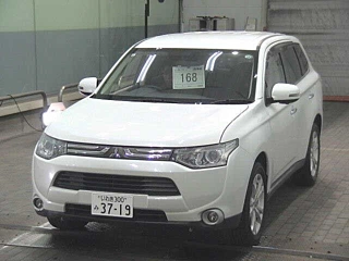 MITSUBISHI OUTLANDER 2013