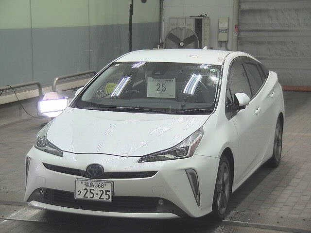TOYOTA PRIUS 2020