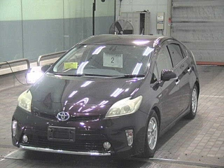 TOYOTA PRIUS 2013