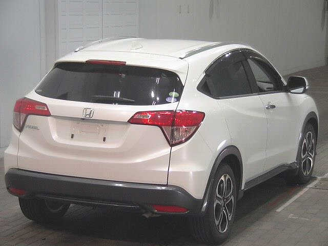 HONDA VEZEL 2014