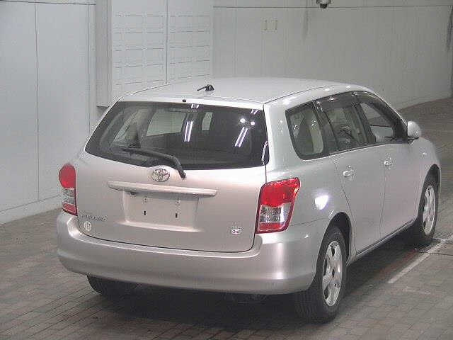 TOYOTA COROLLA FIELDER 2010