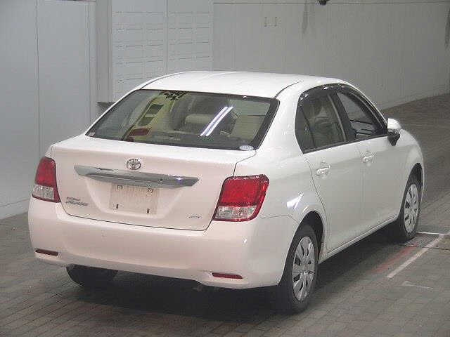 TOYOTA COROLLA AXIO 2015