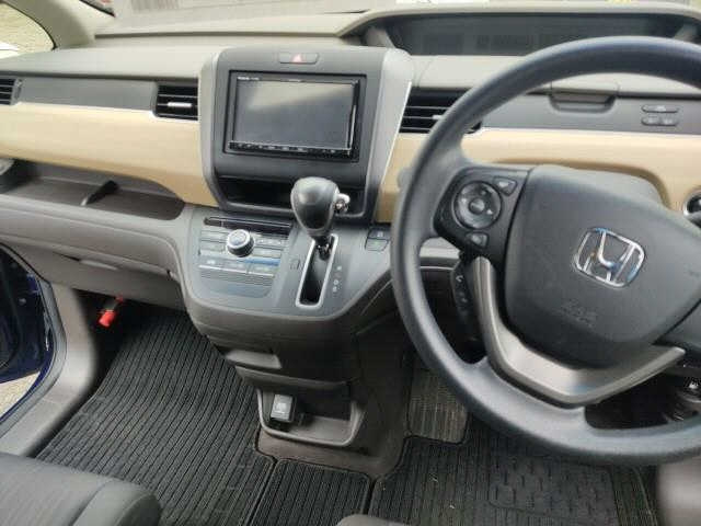 HONDA FREED 2019