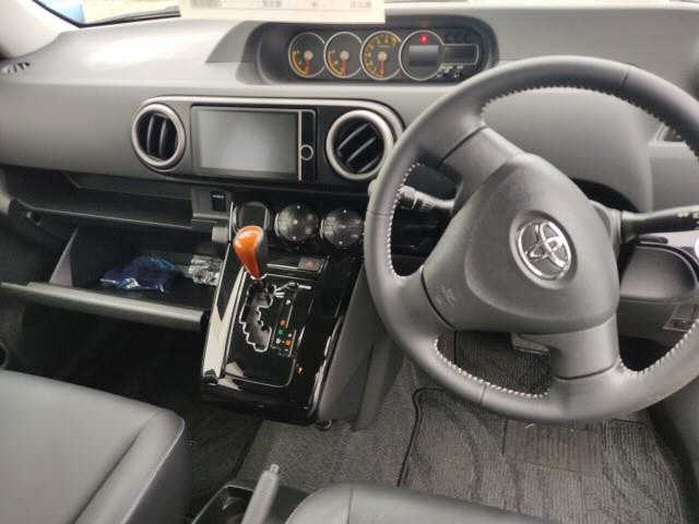 TOYOTA COROLLA RUMION 2012