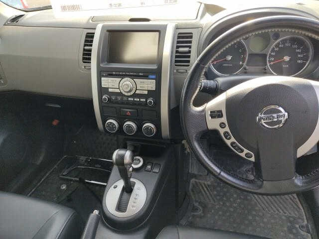 NISSAN X-TRAIL 2009